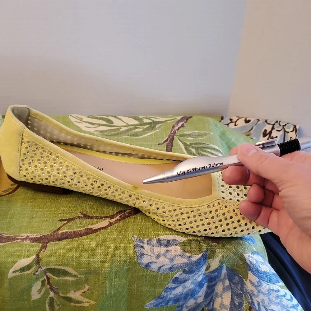 Antonio Melani Yellow Leather Ballet Flats with Rhinestones, Size 10 Medium - Picture 12 of 14
